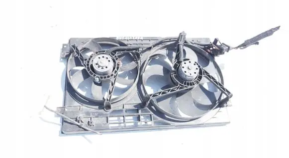 Audi TT Mk1 Electric radiator cooling fan 8N0121205A