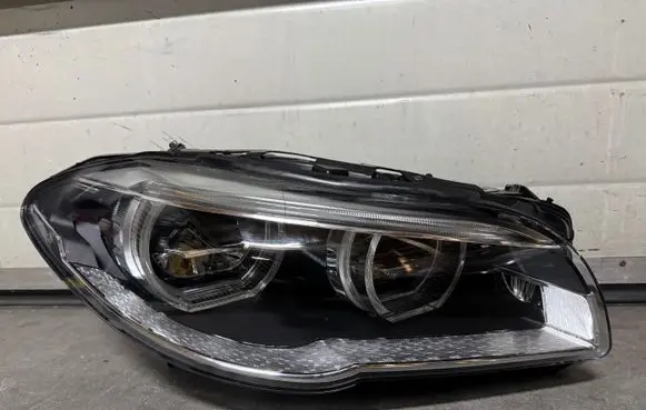 BMW 5 F10 F11 Headlight/headlamp 7352481