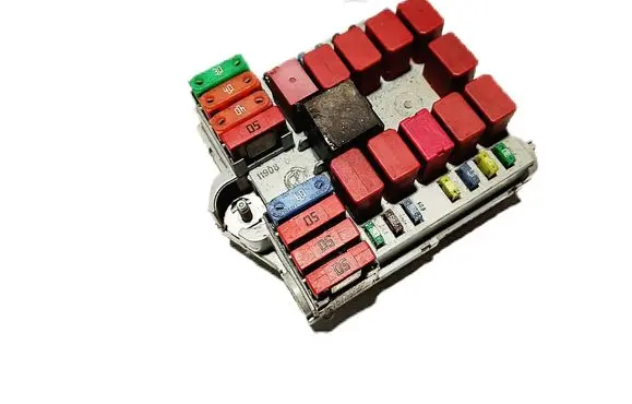 Fiat Ducato Fuse module 46863516