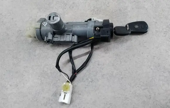 Hyundai Santa Fe Ignition lock 