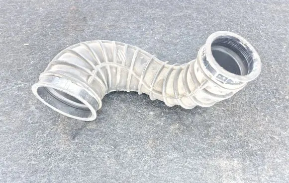 Volvo S60 Air intake hose/pipe 08634143