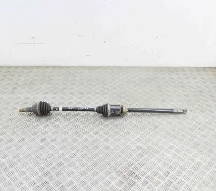 Maserati Ghibli Front driveshaft 670007077 06700070770
