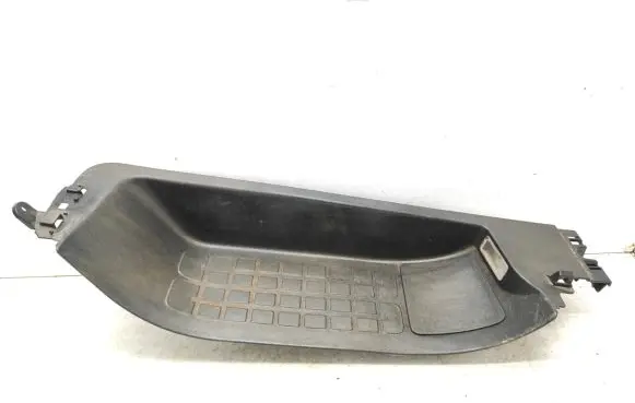 Peugeot Traveller Front sill trim cover 98091633ZD 98133135ZD 98100695ZD