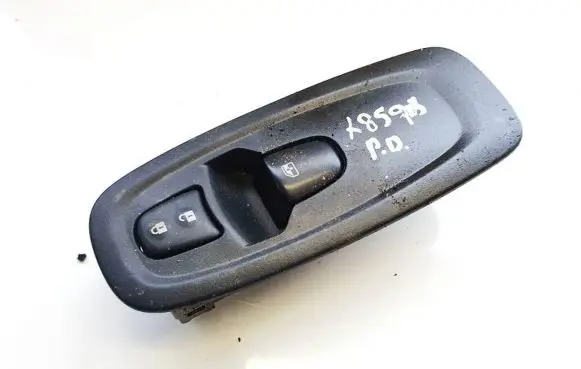 Renault Kadjar Electric window control switch