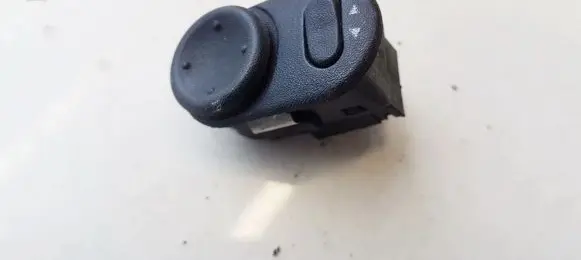 Opel Astra G Wing mirror switch 09130503