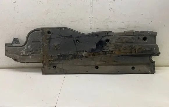 Skoda Octavia Mk4 Side bottom protection 5WA825201E 5WA825101
