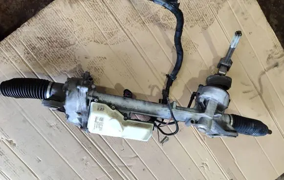 Volkswagen Tiguan Steering rack 5N1909144J 3C1423103E 3C1423105C