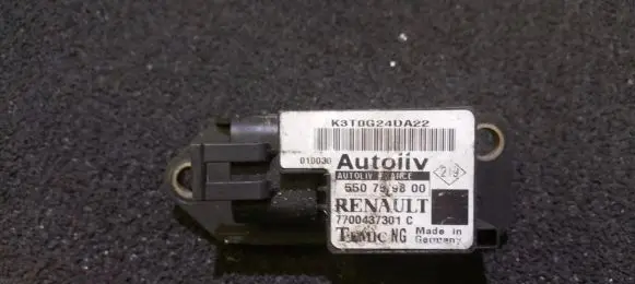 Renault Scenic I Airbag deployment crash/impact sensor 7700437301C 550759800