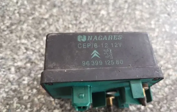 Citroen Xsara Picasso Glow plug pre-heat relay 9639912580