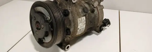 Seat Toledo IV (NH) Air conditioning (A/C) compressor (pump) 5Q0820803E 004007114B4 1748P