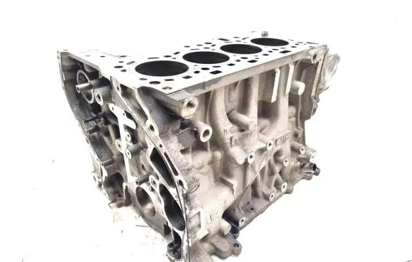 BMW 1 F20 F21 Engine block N47D16A