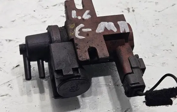Ford C-MAX I Turbo solenoid valve 6G909E882