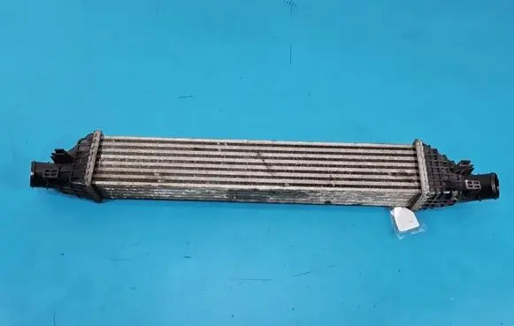 Fiat Freemont Intercooler radiator P5887001 IMPRK1560453