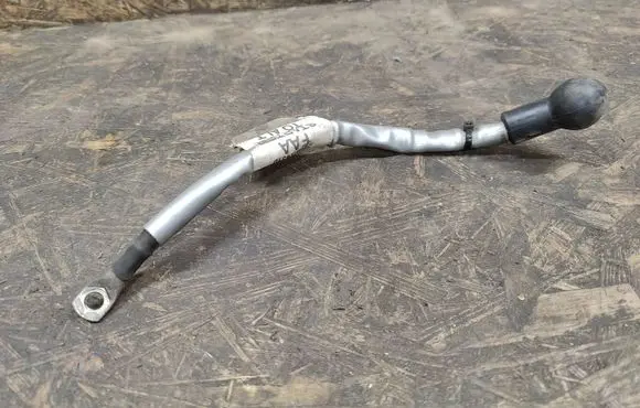 Jaguar XJ X350 Positive cable (battery) 2W9314310FAA