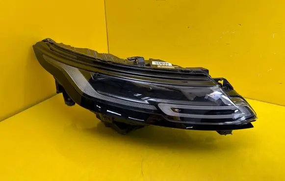 Land Rover Evoque II Headlight/headlamp M8D213W029EA