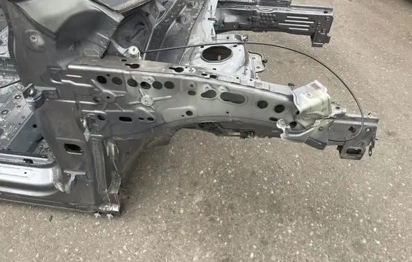 Mercedes-Benz EQA Front quarter panel 
