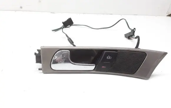 Audi A6 S6 C5 4B Front door interior handle