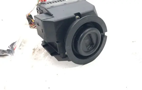Mercedes-Benz E W210 Ignition lock 2085450108