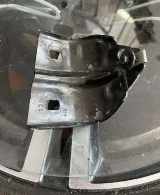 Chevrolet Corvette C8 Fender mounting bracket