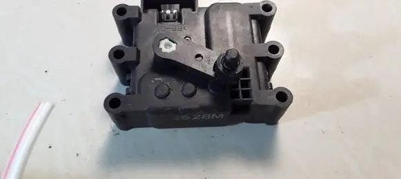 A/C air flow flap actuator/motor