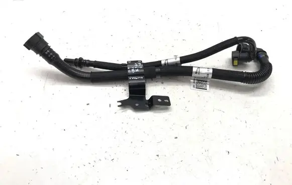Jaguar E-Pace Fuel line pipe L8D29D658AB L8D29D659AC