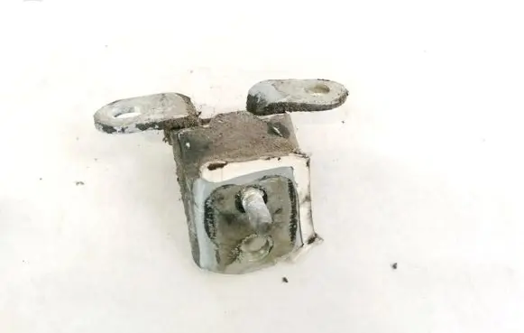 Nissan Almera N16 Tailgate/trunk/boot hinge