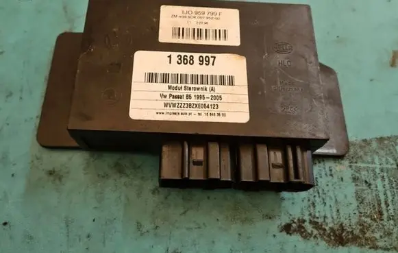 Volkswagen PASSAT B5.5 Central body control module 1J0959799F IMPRK1368997