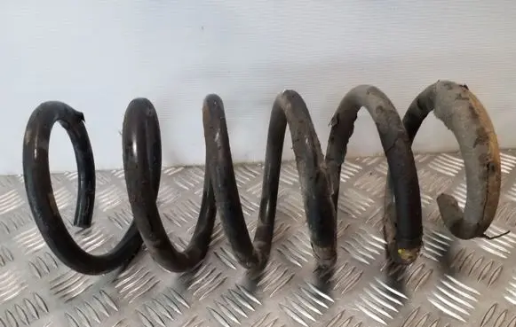 Opel Vivaro Front coil spring