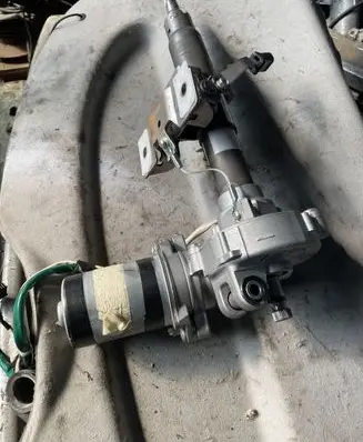 Toyota Yaris Electric power steering pump 452500D182