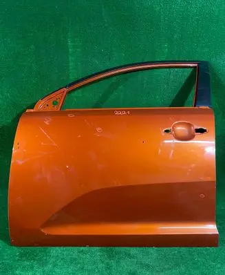KIA Sportage Front door