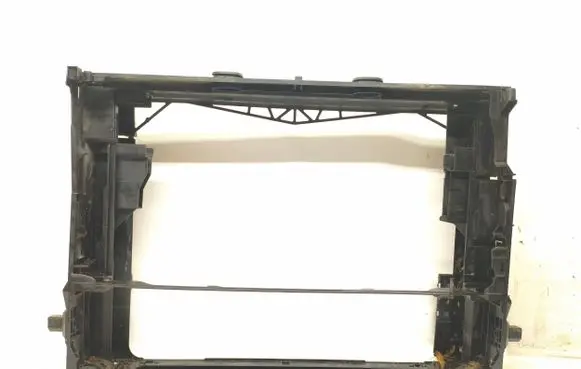 BMW 5 F10 F11 Radiator mount bracket 8509170 G121335 X0239007