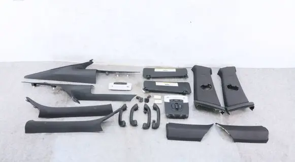 BMW 3 GT F34 A set of handles for the ceiling 8056881 8056882 8056883