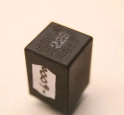 Seat Alhambra (Mk1) Other relay 431955531