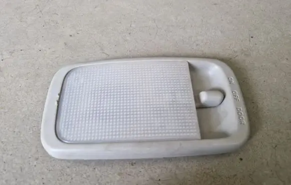 Toyota Hilux (AN10, AN20, AN30) Rear seat light