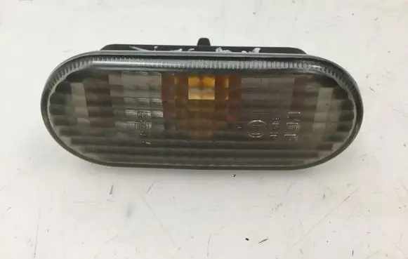 Audi A4 S4 B5 8D Front fender indicator light 3B0949117C