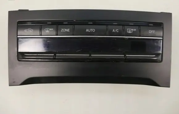 Mercedes-Benz E A207 Climate control unit A2129000128