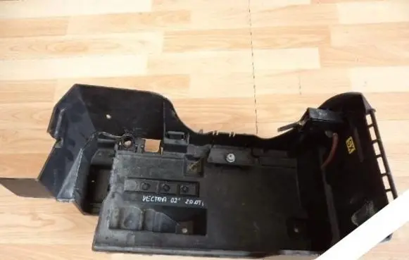 Opel Vectra C Other engine bay part