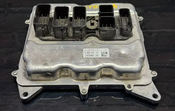 BMW 5 F10 F11 Engine control unit/module ECU 8639594 0261s11652