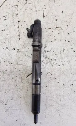 Audi A4 S4 B6 8E 8H Fuel injector 059130201F