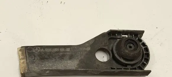 Mercedes-Benz CLA C117 X117 W117 Radiator mount bracket A2465040240