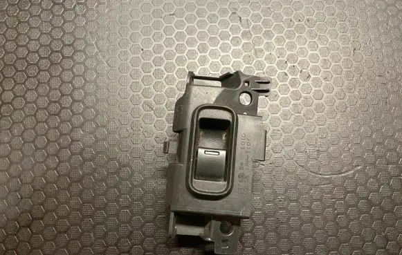 Honda CR-V Electric window control switch 83760 E010