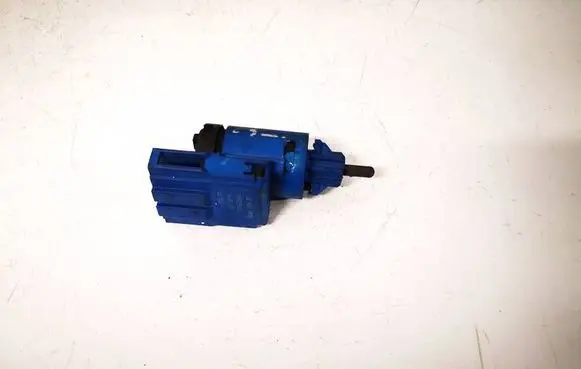 Volkswagen Golf IV Brake pedal sensor switch 1J0927189E