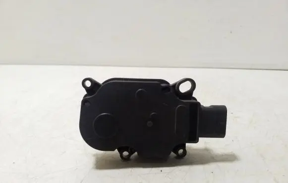 Opel Zafira C Other devices 6466R300 109255601