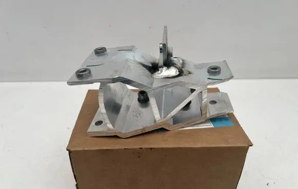BMW X3 G01 Radiator mount bracket 7399965