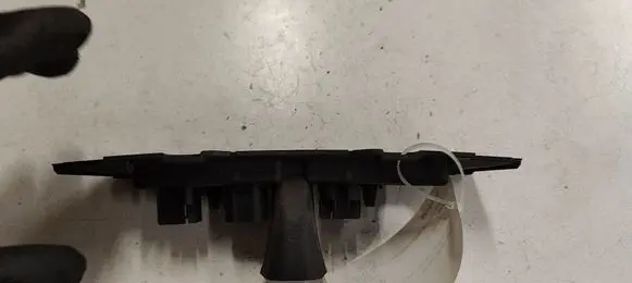 Ford Focus Windscreen/window heater switch 4M5113D734BB