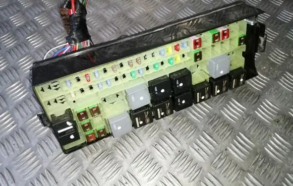 Land Rover Range Rover Sport L494 Fuse module