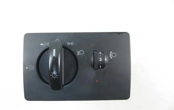 Ford Focus Light switch 7M5T13A024EA