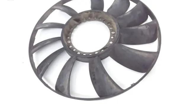 Audi A4 S4 B5 8D Fan impeller 058121301B