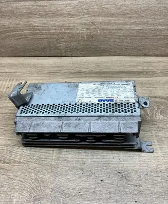Saab 9-5 Sound amplifier 4617163
