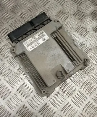 Volkswagen Touran I Engine control unit/module 03G906016DK 0281011946
